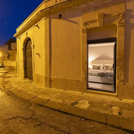 Giada Villa Noto
